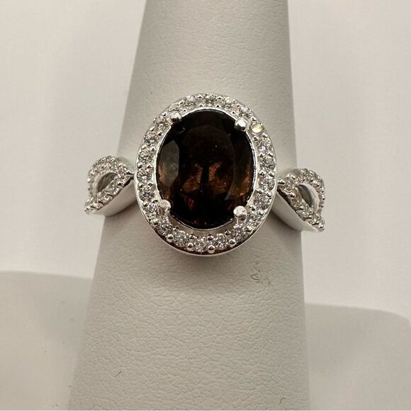 1.5ct Smokey quartz set in solid sterling silver ring with cz diamonds! - Picture 5 of 6